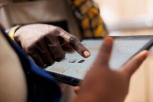 Top wellness marketing trends 2025 for coaches